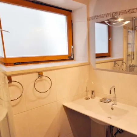Niernthalweg 6 Apartmán *